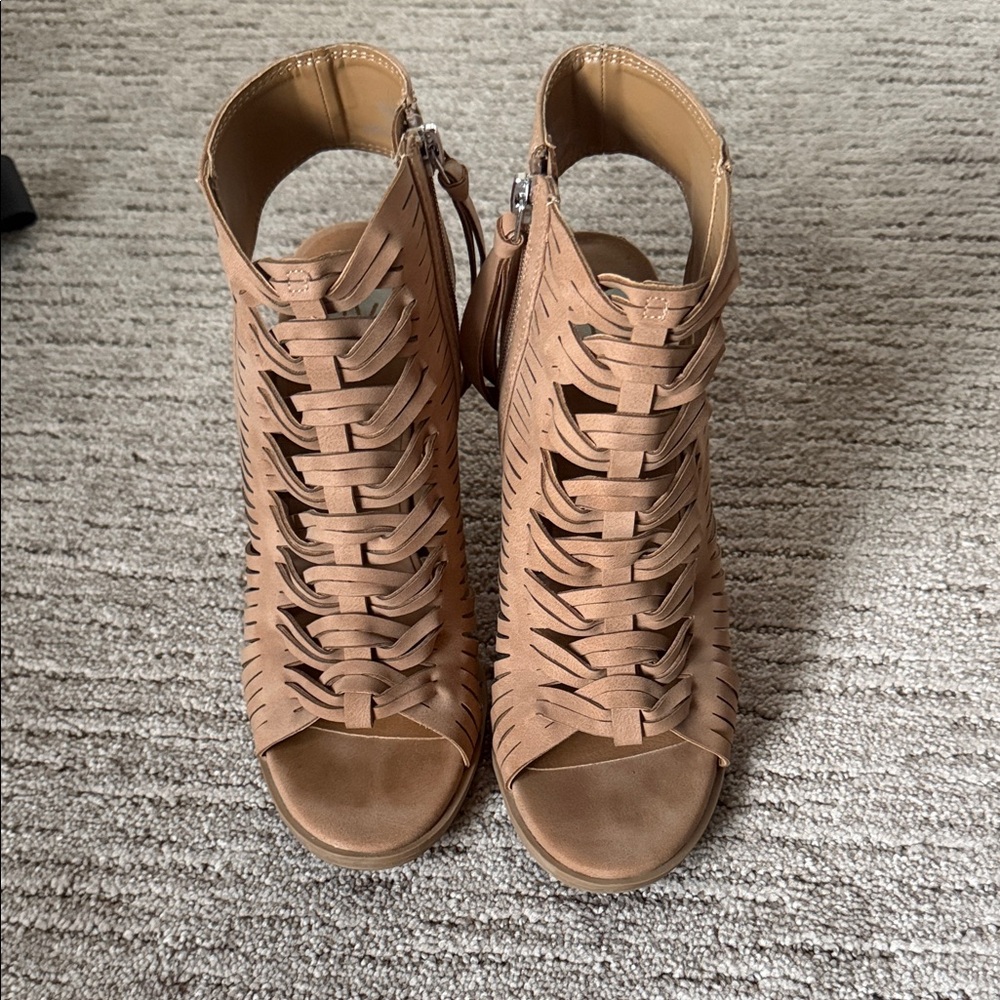 DV by Dolce Vita heels